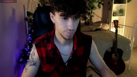 mark_caron online show from December 21, 4:03 pm