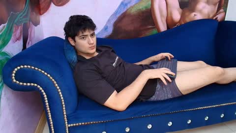 mark_evans1_ online show from January 3, 5:42 pm