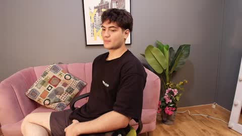 mark_evans1_ online show from January 13, 2:42 pm