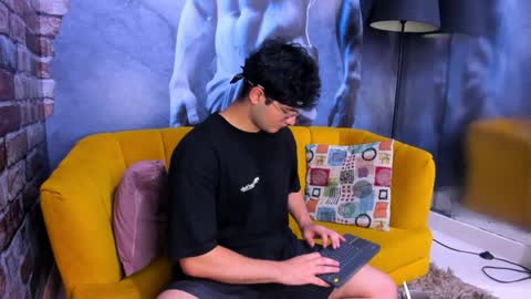 mark_evans1_ online show from February 7, 2:50 am