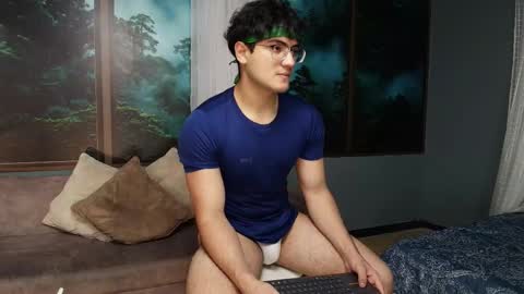 mark_evans1_ online show from February 14, 2:39 am