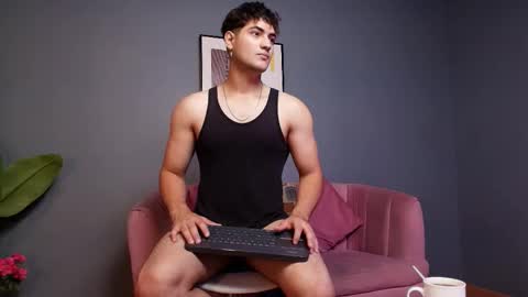 mark_evans1_ online show from November 12, 1:44 pm