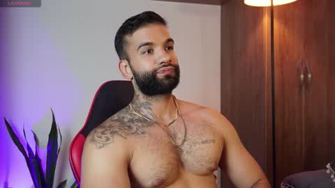 Mark online show from November 13, 10:08 pm