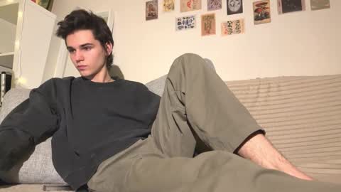 Mark online show from November 22, 2:27 pm