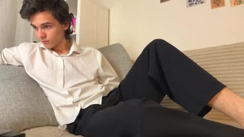 Mark online show from December 19, 1:40 pm