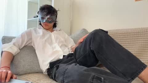 Mark online show from February 17, 9:28 am