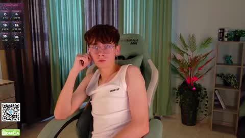 Mark online show from October 11, 8:24 am