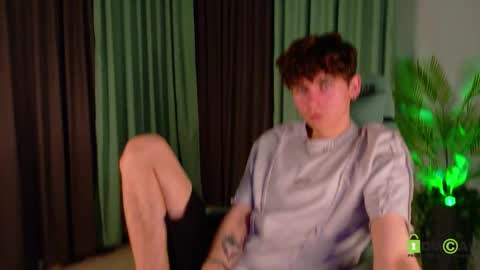 Mark online show from March 27, 9:03 pm