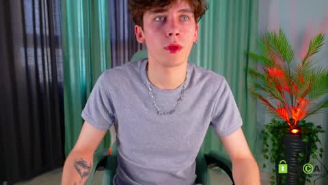 Mark online show from April 4, 9:40 am