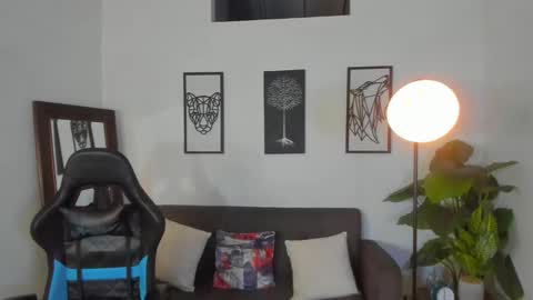 mark_x23 online show from March 21, 3:55 am