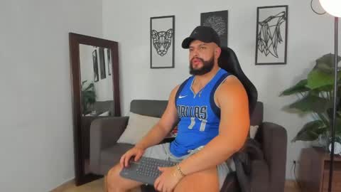 mark_x23 online show from April 16, 4:24 am