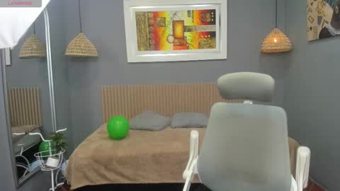 markbowie online show from September 19, 11:55 am