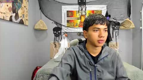 markbowie online show from October 18, 11:44 am