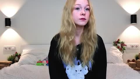 Snapshot of markettadeerman chatting on February 8, 4:27 am markettadeerman online show from February 8, 4:27 am