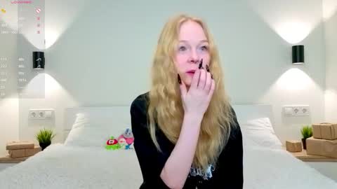 Snapshot of markettadeerman chatting on February 13, 4:41 am markettadeerman online show from February 13, 4:41 am