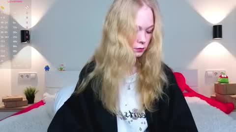 Snapshot of markettadeerman chatting on February 15, 4:42 am markettadeerman online show from February 15, 4:42 am