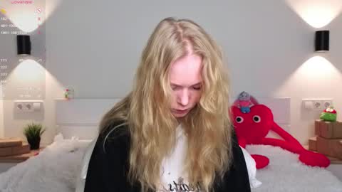 Snapshot of markettadeerman chatting on February 16, 4:08 am markettadeerman online show from February 16, 4:08 am