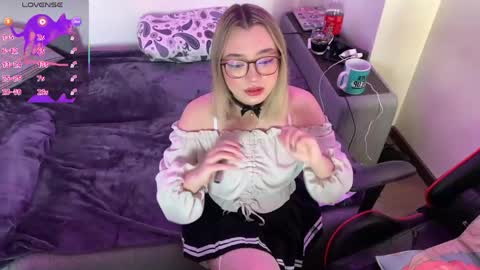 Michelle online show from May 15, 5:36 am