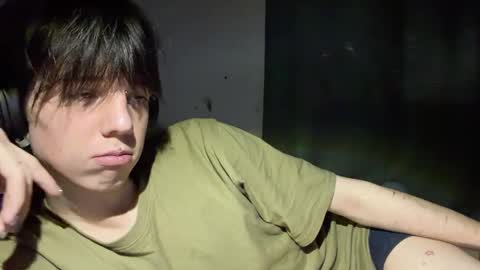 Snapshot of marksus_vasabi chatting on April 8, 6:24 am Mark online show from April 8, 6:24 am