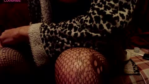 Simja online show from December 11, 8:28 pm