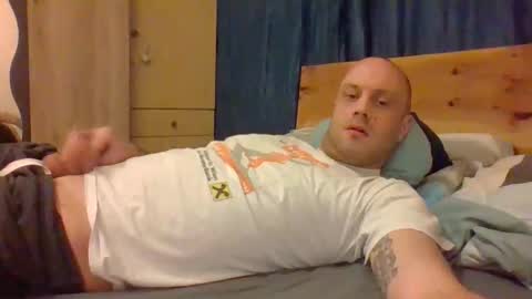 Snapshot of markus_7 chatting on October 6, 12:19 am markus_7 online show from October 6, 12:19 am