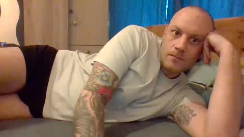 markus_7 online show from December 1, 9:47 am