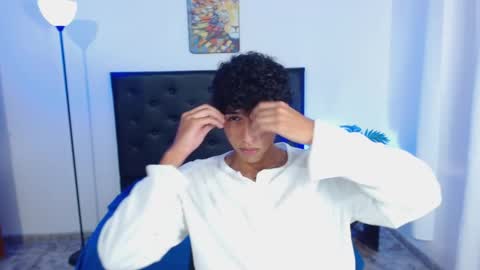 Snapshot of markuz_18 chatting on January 10, 8:43 pm Markuz online show from January 10, 8:43 pm