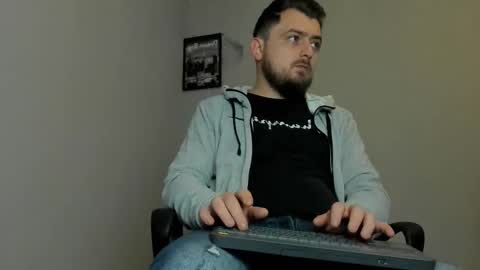 MARK online show from December 4, 6:27 pm