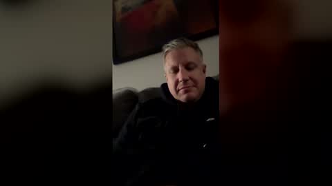 Snapshot of marky222111670484 chatting on February 27, 8:58 am marky222111670484 online show from February 27, 8:58 am