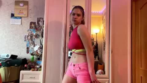 Codi online show from June 10, 12:04 pm