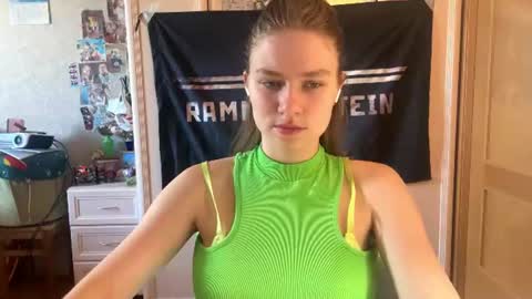 Codi online show from July 1, 2:07 pm