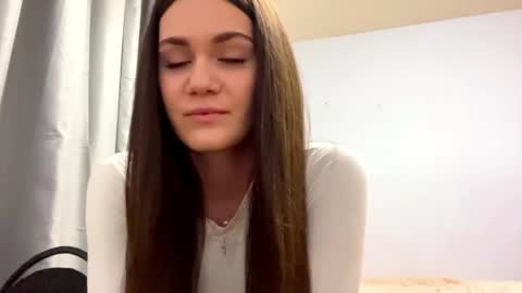 Snapshot of marlysronk chatting on May 6, 6:57 pm Mary online show from May 6, 6:57 pm