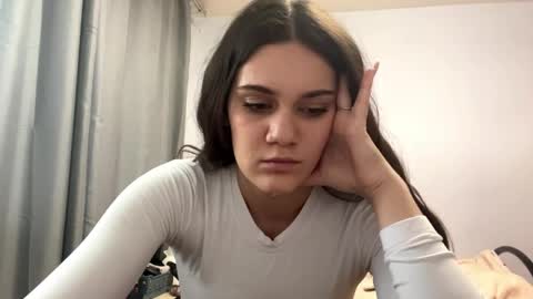 Snapshot of marlysronk chatting on May 26, 1:29 pm Mary online show from May 26, 1:29 pm