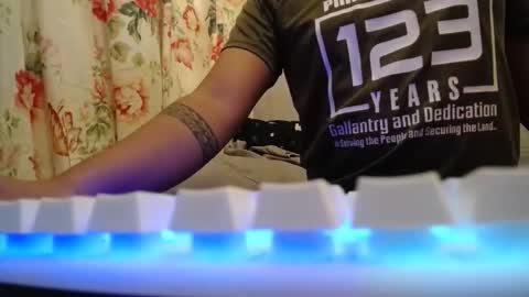 marnielizayourdreamsgirl_xx online show from October 18, 8:48 am