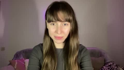 Mary online show from October 6, 3:31 pm