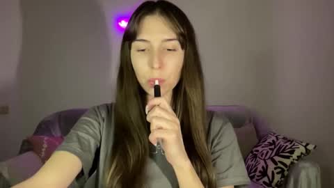 Mary online show from October 20, 12:05 pm