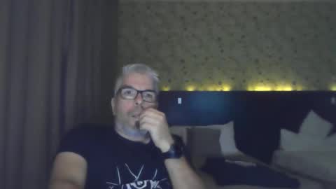 Snapshot of marriedcock1980 chatting on September 15, 6:19 pm marriedcock1980 online show from September 15, 6:19 pm