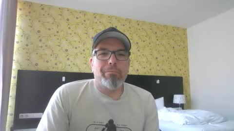 Snapshot of marriedcock1980 chatting on September 20, 11:33 am marriedcock1980 online show from September 20, 11:33 am