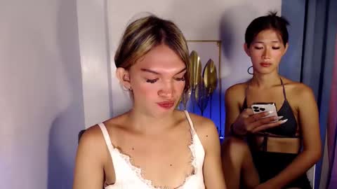 Snapshot of marryme_leixx chatting on May 29, 2:09 am LEIXX online show from May 29, 2:09 am
