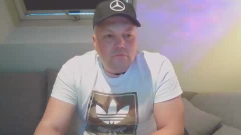 mars0481 online show from September 15, 12:38 pm