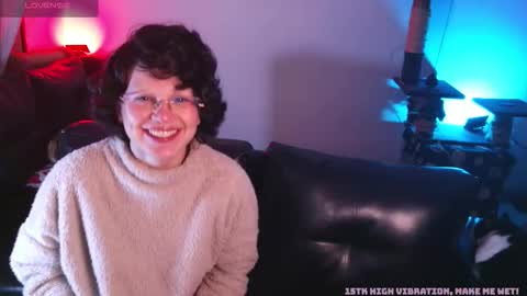 Snapshot of marsdoll chatting on February 9, 2:04 am Marsdoll online show from February 9, 2:04 am