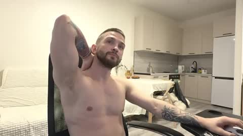 Snapshot of marselle_looker chatting on January 8, 1:13 pm Marselle online show from January 8, 1:13 pm