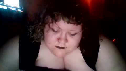 marshallmarx517 online show from April 8, 2:22 am