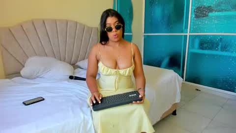 marsmith_1 online show from March 8, 4:22 pm