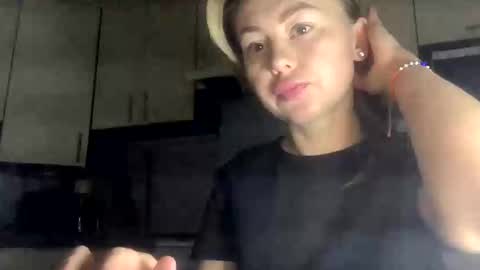 Marta online show from November 13, 3:00 pm