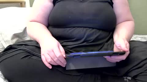 Snapshot of marthabriest chatting on June 14, 7:05 pm Martha online show from June 14, 7:05 pm