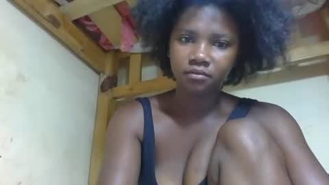 Snapshot of marthela chatting on November 15, 2:20 am martha online show from November 15, 2:20 am