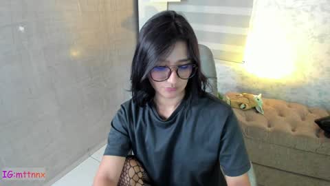 Snapshot of martiiinaa_ chatting on December 3, 2:16 pm Martina online show from December 3, 2:16 pm