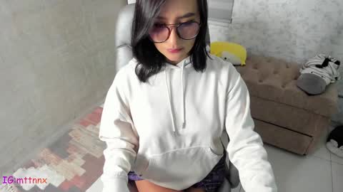 Snapshot of martiiinaa_ chatting on February 6, 12:37 pm Martina online show from February 6, 12:37 pm