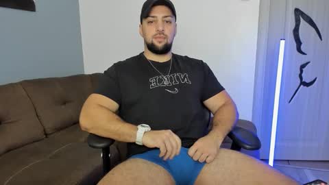 Snapshot of martiinsoul chatting on December 18, 4:53 am Martiinsoul online show from December 18, 4:53 am